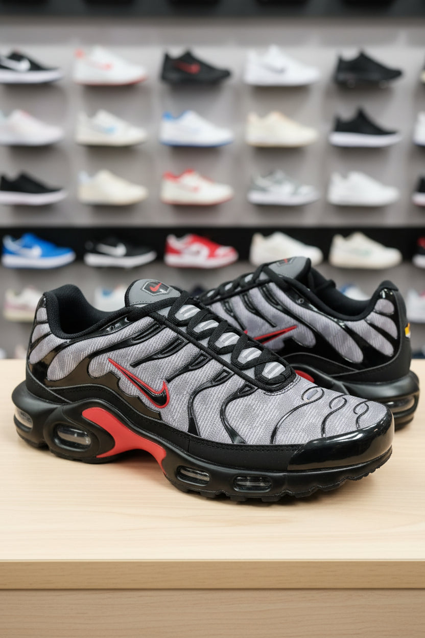 NIKE TN