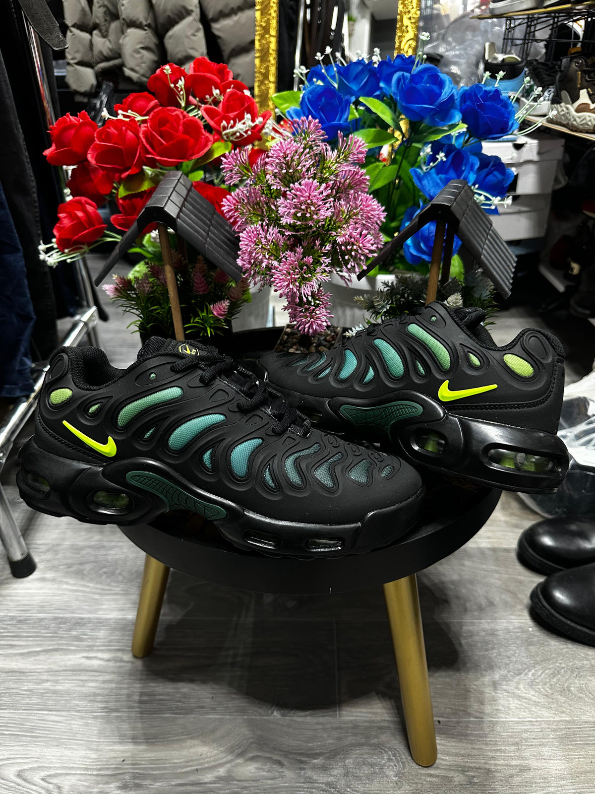 NIKE TN DRIFT