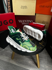 Versace Chain Reaction
