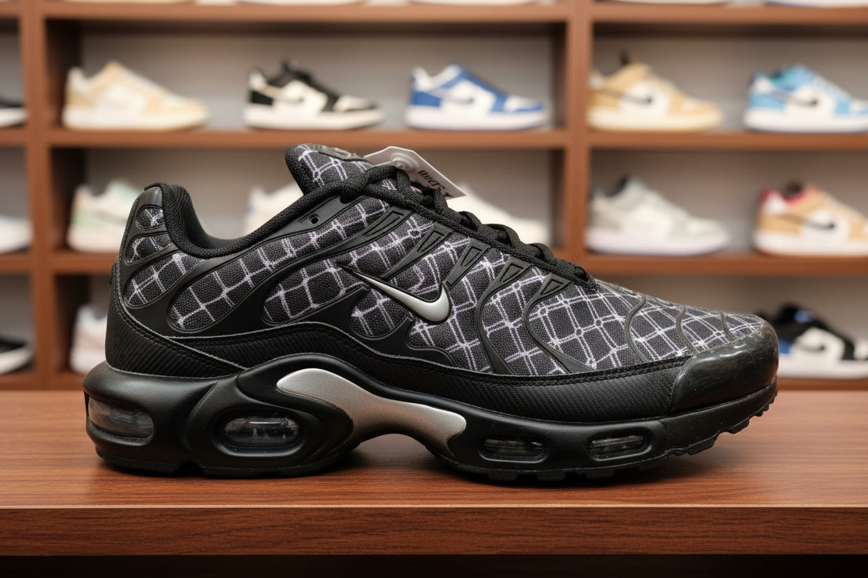 NIKE TN