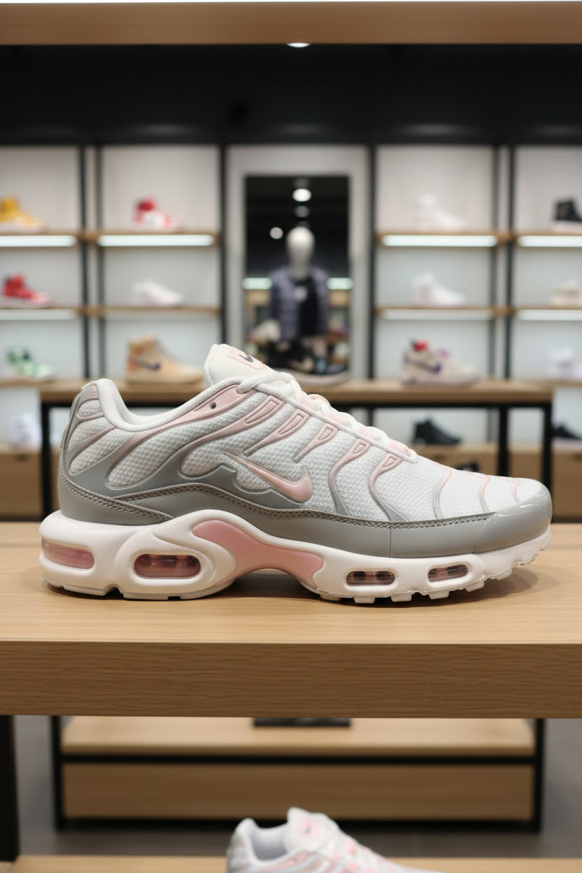 NIKE TN