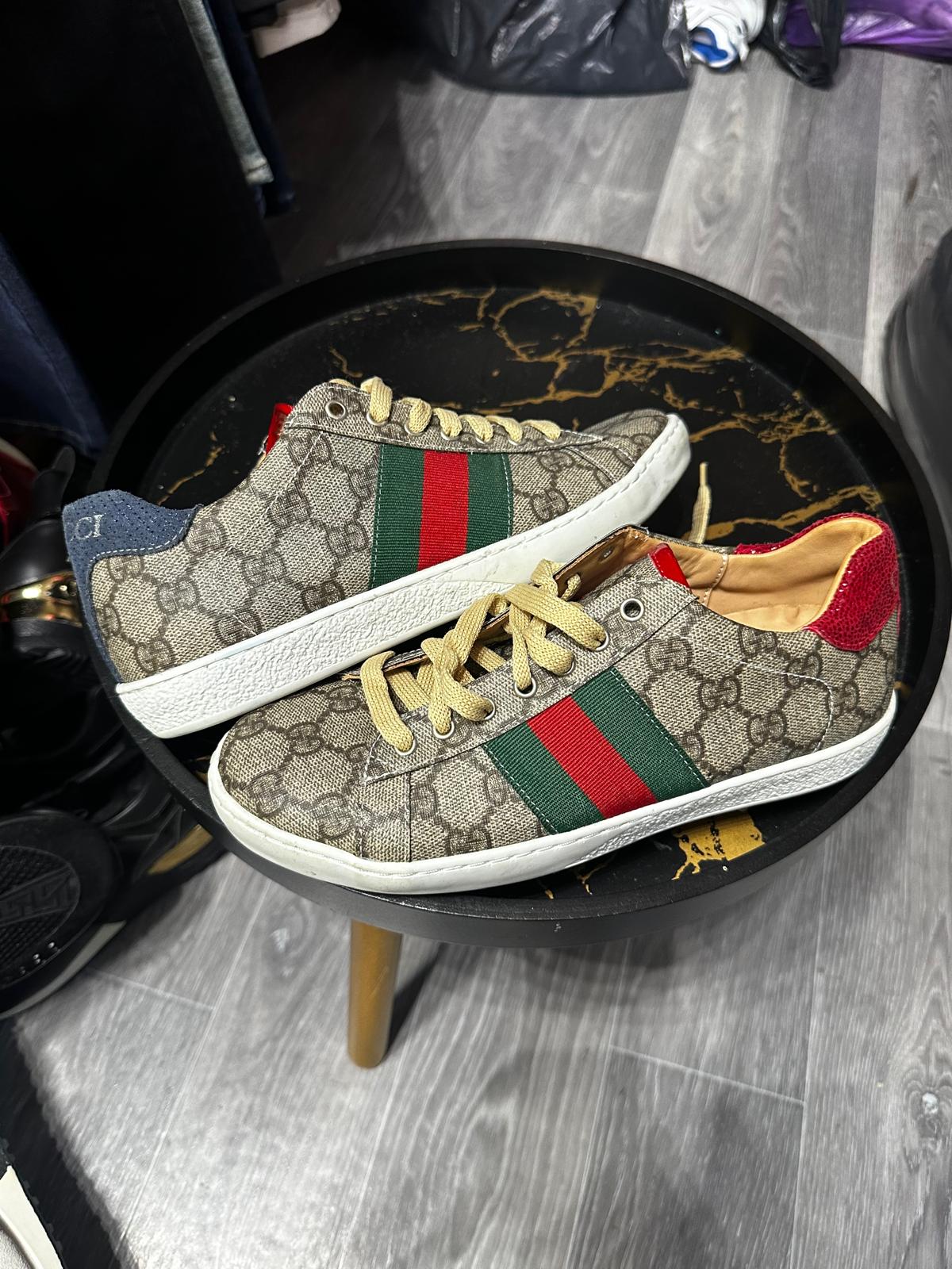 GUCCI