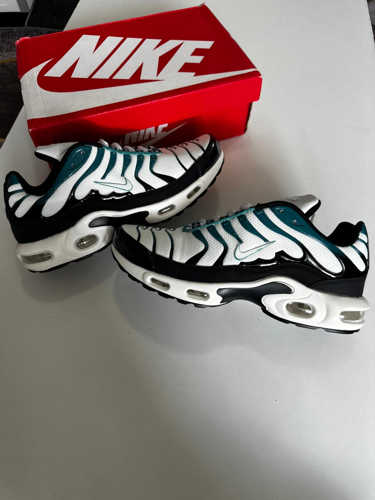 NIKE TN